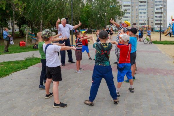 Веселый праздник для ребят