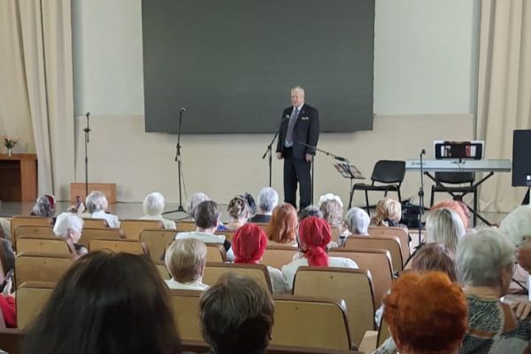 Университет третьего возраста начал учебный год