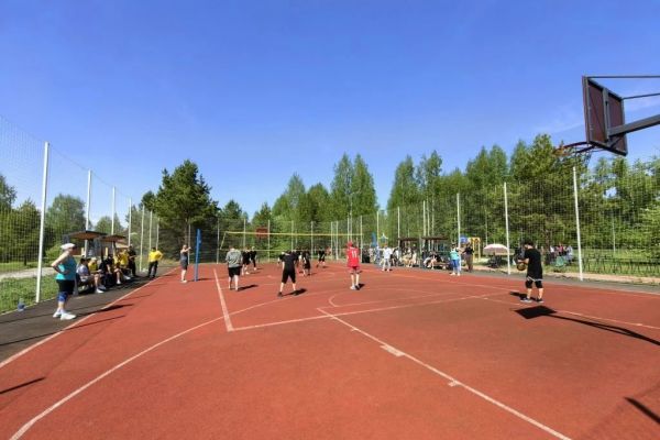Спорт, стирающий границы: в Каменске-Уральском дан старт ежегодным Играм Дружбы «Солнечный луч»